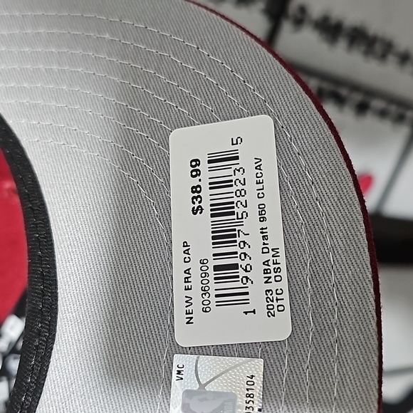 Cleveland Cavaliers Snapback‎ Hat NWT